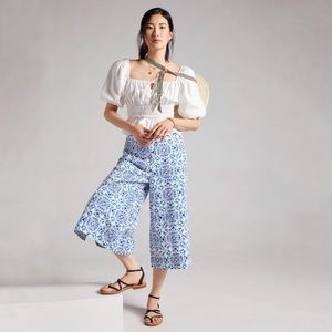 Anthropologie Maeve Cropped Wide Leg Pants in Blue & White Motif NWT